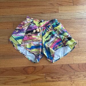 Lululemon Hotty Hot shorts